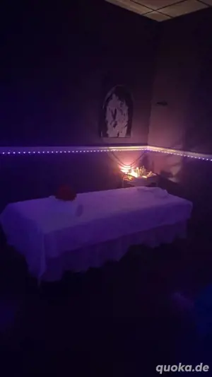 Intime und entspannende Massage   Nur Du und Ich