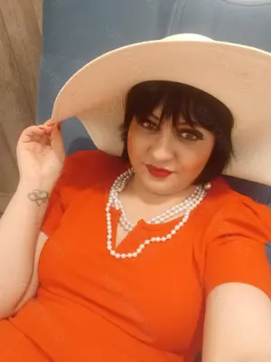 Sexy Christina wartet auf dich in Frechen 