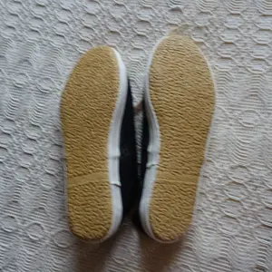 Damen - Vintage - Stoff-Freizeitschuhe, Stoff-Turnschuhe, Gr. 37, schwarz, nicht getragen, Bild 3