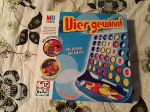 Gesellschaftsspiel Vier gewinnt von MB