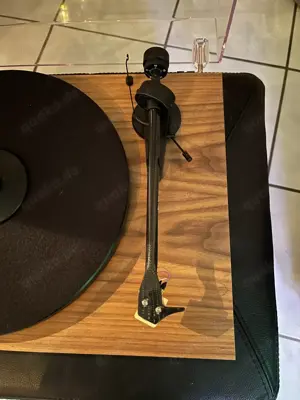 Pro-Ject Carbon EVO Plattenspieler Wallnuss mit Grado Opus 3 MI oder AT VM520eb Bild 3