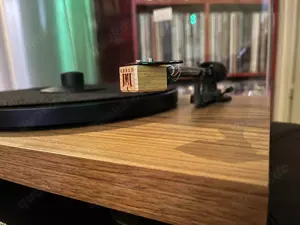 Pro-Ject Carbon EVO Plattenspieler Wallnuss mit Grado Opus 3 MI oder AT VM520eb Bild 4