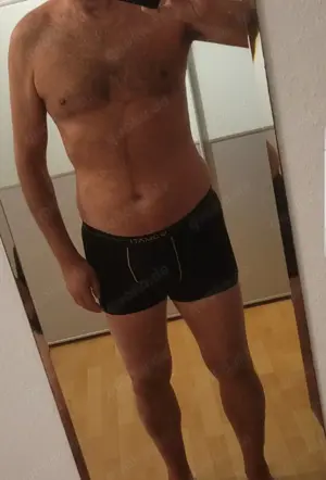 Er, 58,15.07. in Köln, suche sie, biete gutes TG Bild 2