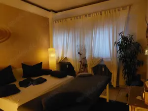 Die "Verwöhnmassage " sucht nette Kollegin ! Bild 7