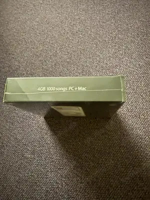 Neu und in Original Verpackung Apple iPod nano 1. Generation Weiß (4GB) Bild 3