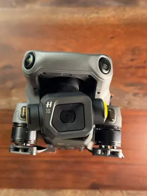 DJI Mavic 3 Classic Drohne + RC Smart Controller + ND Filter 2 AKKUS OVP TOP!