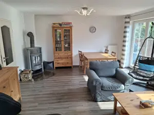 DHH - im besten Wohngebiet, 1200m bis zum Strand - von Privat