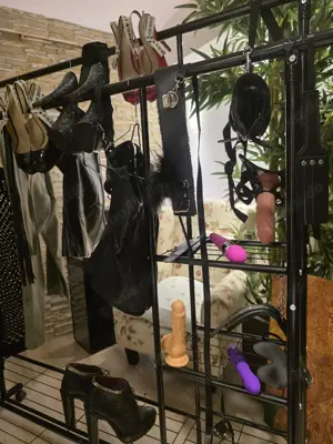 Domina Alexandra - soft bis hart Bild 7