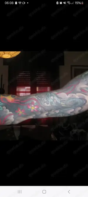 Callboy tattowiert 18cm