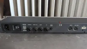 Doepfer MS - 404 Analog MIDI Synthesizer Rack Module weiß 1 HE Bild 5