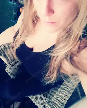 Du suchst eine Lady für Onlinespass?! 