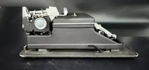 Reiseschreibmaschine Torpedo-Werke (Ffm.) in Hartschalenkoffer - Sammlerrarität