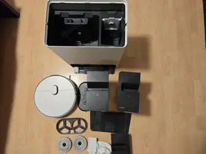 Samsung Bespoke Jet Bot AI Steam Plus mit Clean Station Steam Plus