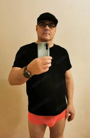 Welche devote Frau möchte hart benutzt werden 