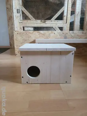Nistkasten  Nagerhütte selbstgebaut für Kleintiere und Vögel