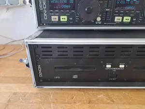 Denon DN-D 6000 Doppel CD Player MP3. Mit Spezial Case Bild 2