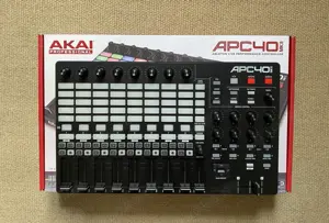AKAI Professional APC 40 Mk2 Ableton Live Performance Controller + Decksaver !