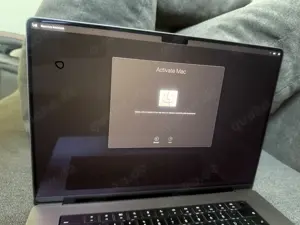 Apple MacBook Pro 16 Zoll (1TB SSD, M1 Pro, 16GB) Laptop - Space Grau - MK193D A Bild 3 Apple MacBook Pro 16 Zoll (1TB SSD, M1 Pro, 16GB) Laptop - Space Grau - MK193D A Bild 3