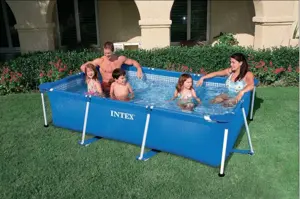 Intex Pool für den Garten (2,2m x 1,5m)