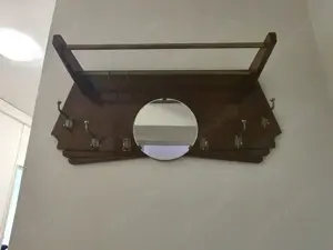 Garderobe: Art Deco - elegant und sehr gut erhalten!