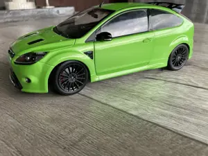Ford Focus RS MK2 1:18 Minichamps Bild 2