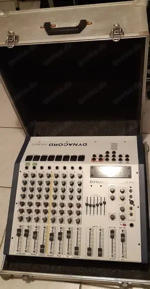 Gitarre, Verstärker und Mischpult Bild 6 Gitarre, Verstärker und Mischpult Bild 6