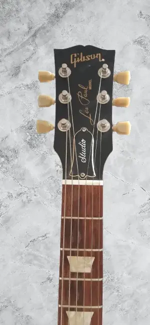 Gitarre, Verstärker und Mischpult Bild 8 Gitarre, Verstärker und Mischpult Bild 8