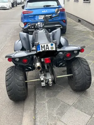 Quad Kymco Maxxer S300 mit Sportauspuff