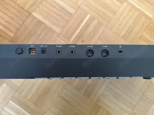 Komplete Kontrol S49 MK2 Bild 2