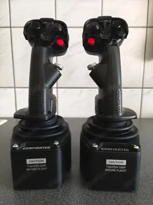 VKB Gunfighter MK.IV (4)  Space Combat Edition  Premium SCG Left & Right