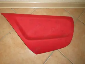 VW Lupo Seitenverkleidung hinten links Fahrerseite rot