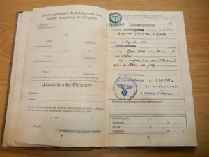 2 Stammbücher mit Gebührenmarken (Fiskalmarken) Bild 7
