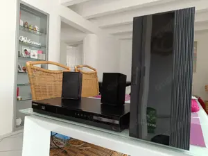 Samsung Blue-Ray Home Entertainment System HT-E4200 Bild 4