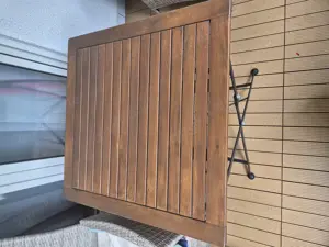 Holzbalkontisch klappbar