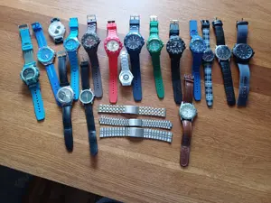 swatch uhren und drei Bänder