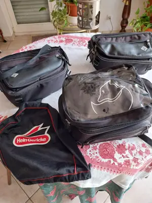 Motorrad Taschen von Moto Detail