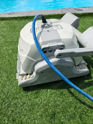 Maytronics Dolphin Poolroboter Swell MX m APP Steuerung ähnlich Maytronics M400 Bild 8