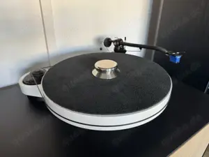 pro-ject rpm 1.3 Plattenspieler Turntable Ortofon MC Nadel Haube Motor TOP OVP