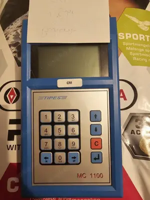 TAUBENUHR, KONSTATIERUHR - - Tipes Lesegerät Brieftauben Tauben Piegons MC1100