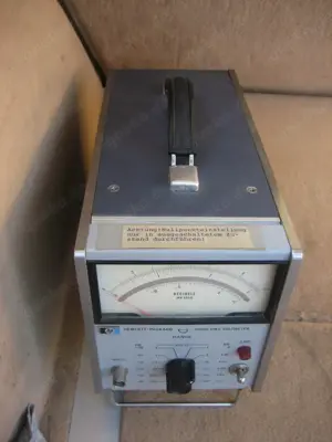 HP RMS Voltmeter 3400A 1mV ... 300 V geprüft funktionert tested working #2 Bild 2