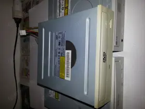 1TB  Festplatte und andere PC Teile  Bild 8