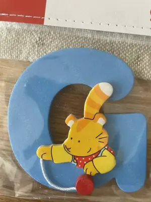 Holzbuchstaben mit Motiven für Kinder, Marke goki