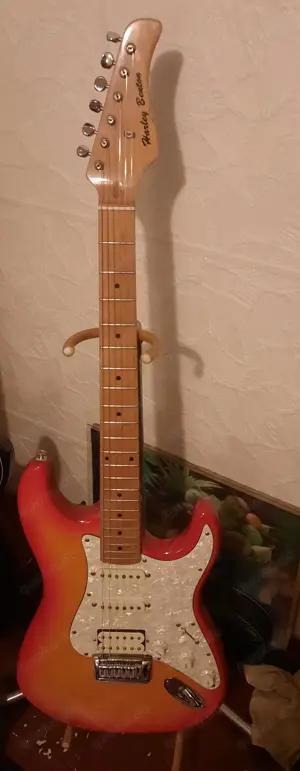 Schöne Stratocaster von Harley Benton Bild 2