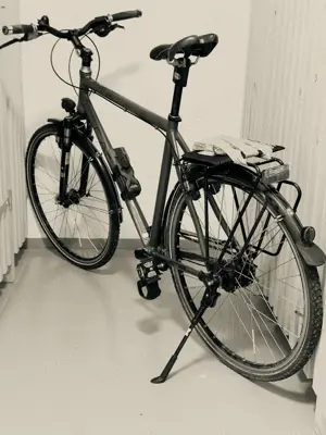 Fahrrad Campus TR4