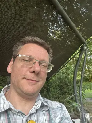 Bin Nylonliebhaber such eine Frau ab 40j. Aus Berlin die auch gern oft Nylons trägt auch beim Sex  Bild 7