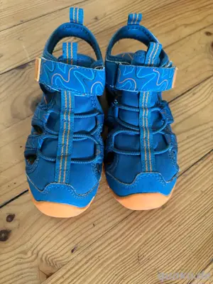 Kinder Sandalen der Marke crane Größe 28