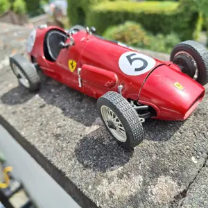 Modellauto--Alter Ferrari 500 F1 1019  von Polistil in 1:16