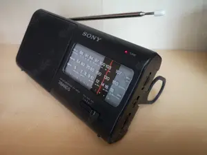 Sony ICF-480S Vintage 3 Band Radio 1990er Jahre
