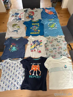 12 Kinder T-Shirts verschiedener Marken, Größe 104