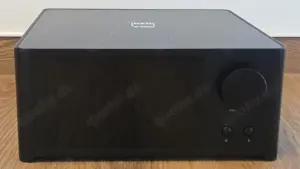 NAD C700 Vollverstärker